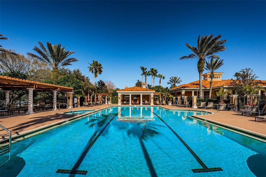 На продажу: $149,900 (0.27 acres)