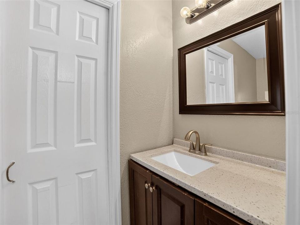 En Venta: $344,900 (3 camas, 1 baños, 1275 Pies cuadrados)