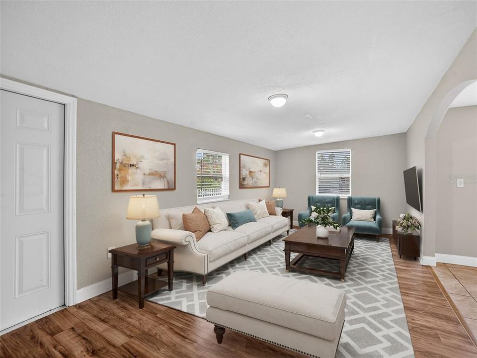 En Venta: $344,900 (3 camas, 1 baños, 1275 Pies cuadrados)