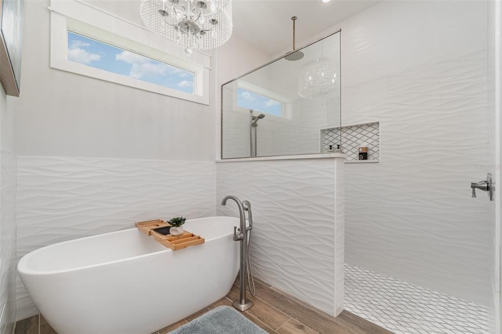 На продажу: $1,379,000 (3 спален, 3 ванн, 2227 Квадратных фут)