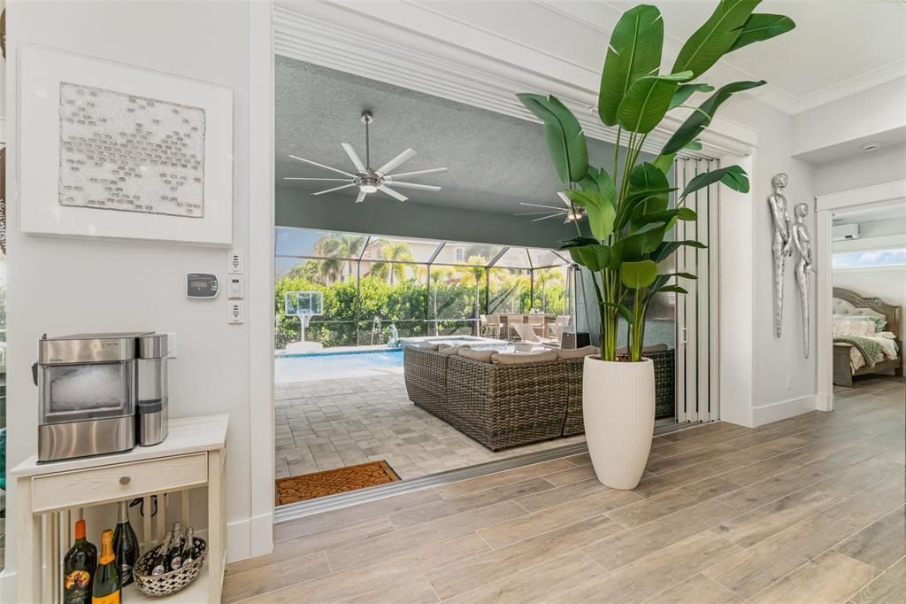 На продажу: $1,379,000 (3 спален, 3 ванн, 2227 Квадратных фут)