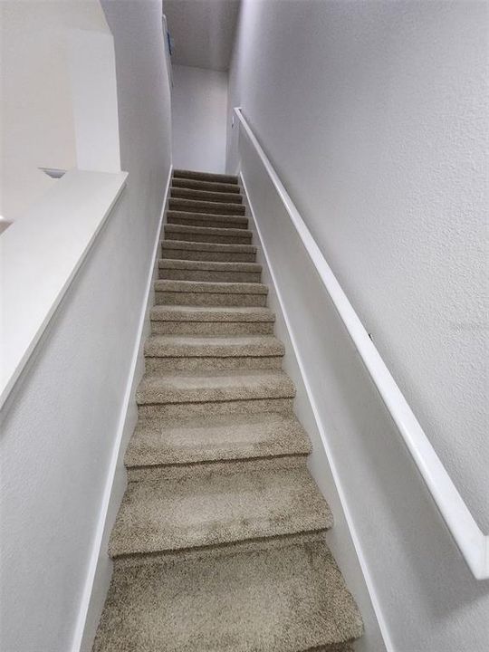 For Rent: $2,400 (3 beds, 2 baths, 1676 Square Feet)