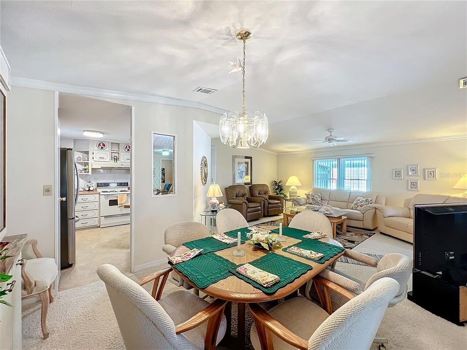 En Venta: $169,900 (2 camas, 2 baños, 1448 Pies cuadrados)