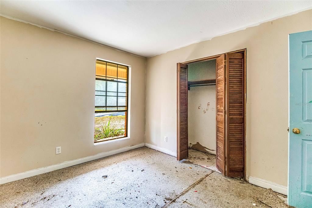 For Sale: $175,000 (3 beds, 2 baths, 1468 Square Feet)