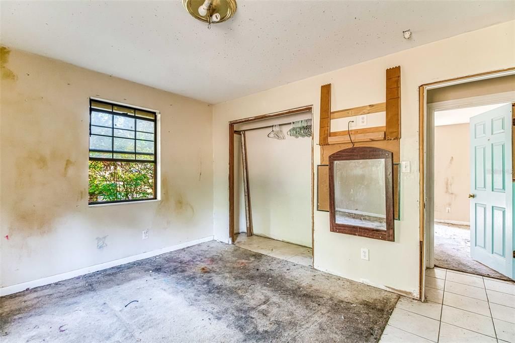 For Sale: $175,000 (3 beds, 2 baths, 1468 Square Feet)