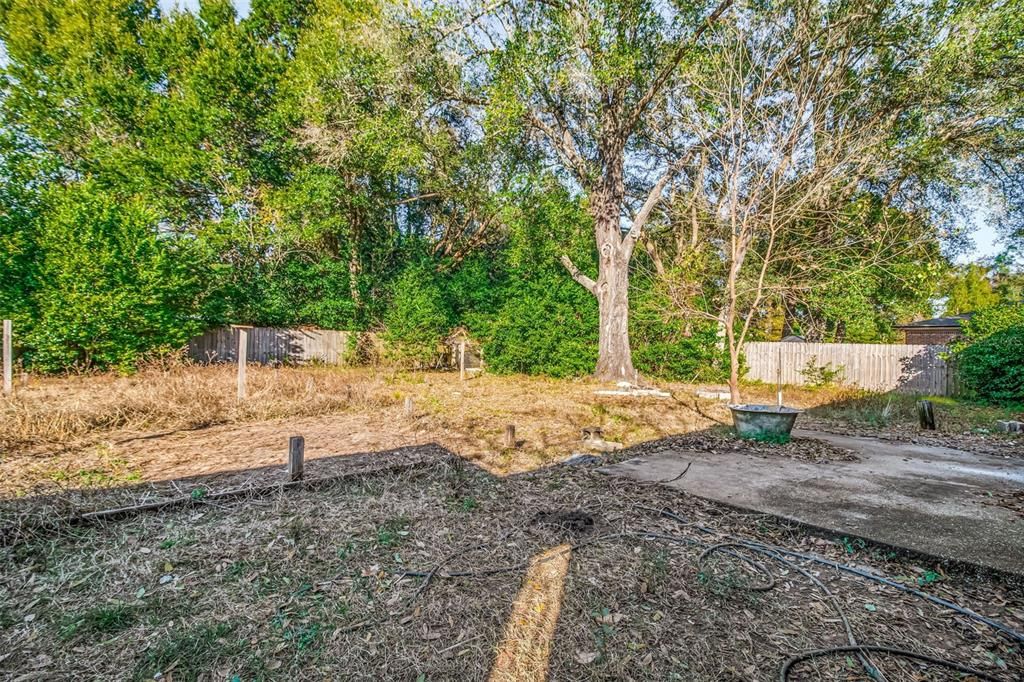 For Sale: $175,000 (3 beds, 2 baths, 1468 Square Feet)