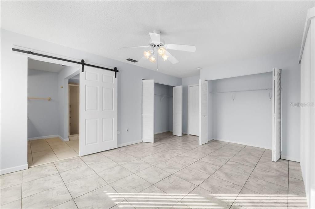 For Rent: $1,999 (3 beds, 2 baths, 2078 Square Feet)