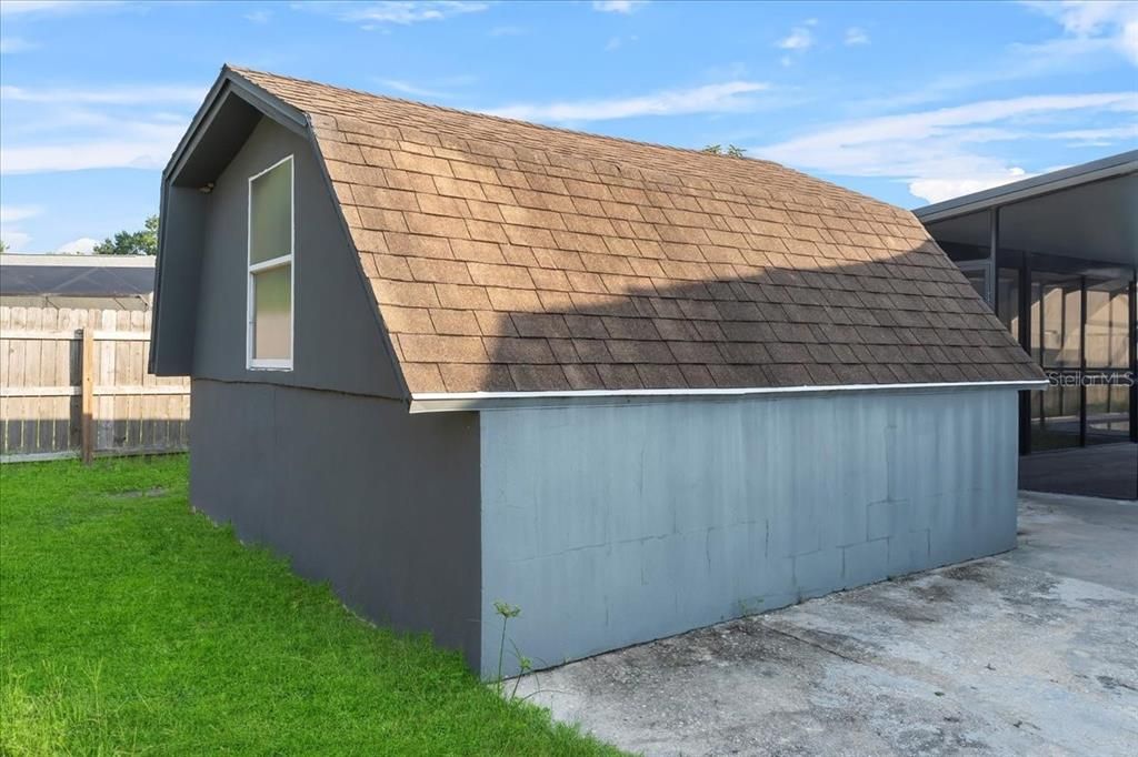 For Rent: $1,999 (3 beds, 2 baths, 2078 Square Feet)