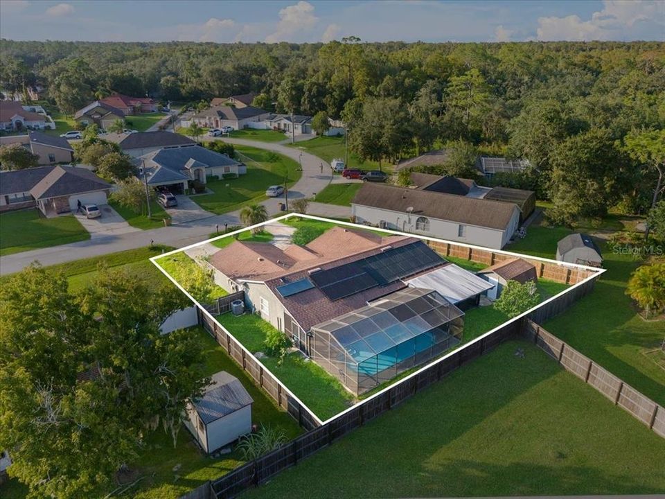 For Rent: $1,999 (3 beds, 2 baths, 2078 Square Feet)