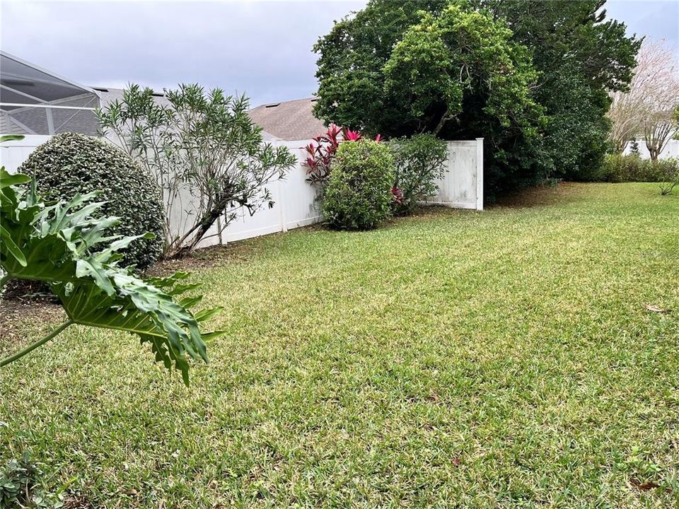 На продажу: $385,000 (3 спален, 2 ванн, 1646 Квадратных фут)