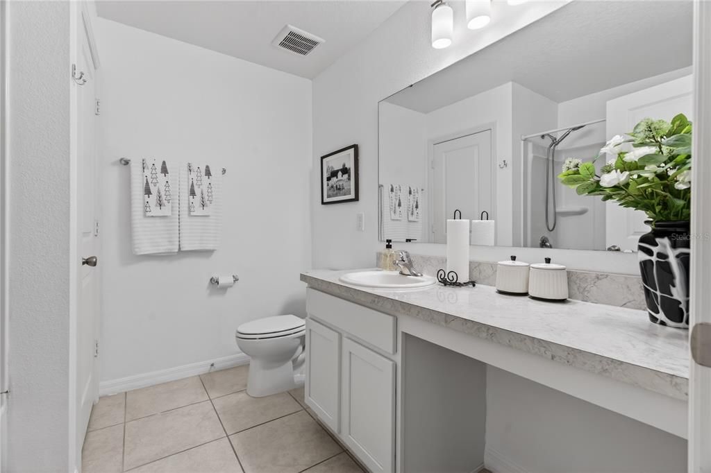 For Sale: $399,000 (4 beds, 2 baths, 1696 Square Feet)