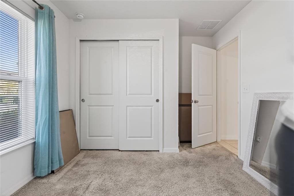 For Sale: $399,000 (4 beds, 2 baths, 1696 Square Feet)