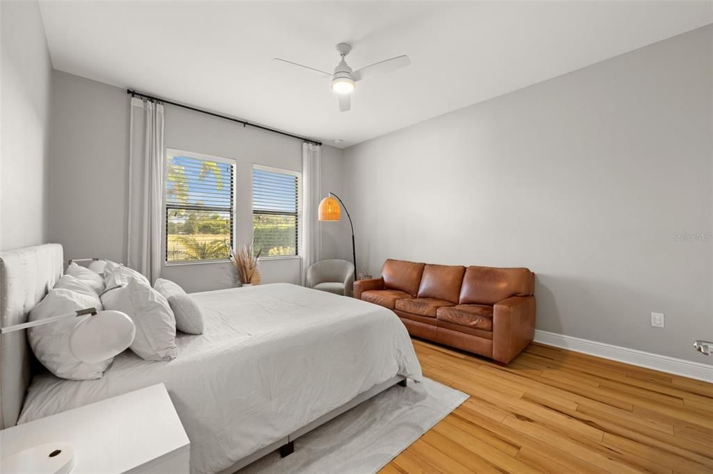 待售: $467,000 (4 贝兹, 2 浴室, 2223 平方英尺)