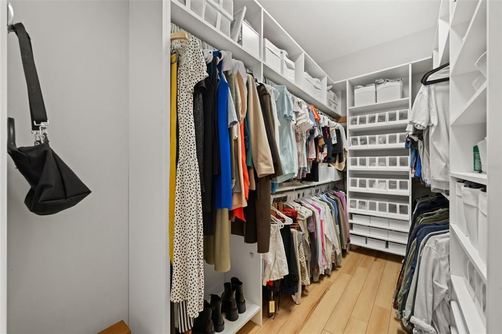 待售: $467,000 (4 贝兹, 2 浴室, 2223 平方英尺)