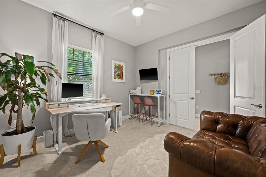 待售: $467,000 (4 贝兹, 2 浴室, 2223 平方英尺)