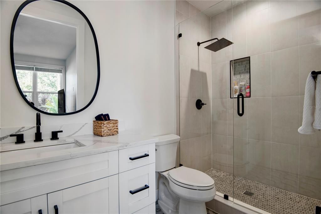 For Rent: $4,500 (3 beds, 3 baths, 2424 Square Feet)