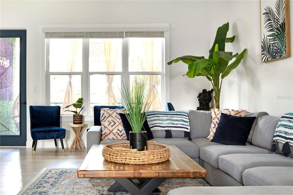 For Rent: $4,500 (3 beds, 3 baths, 2424 Square Feet)