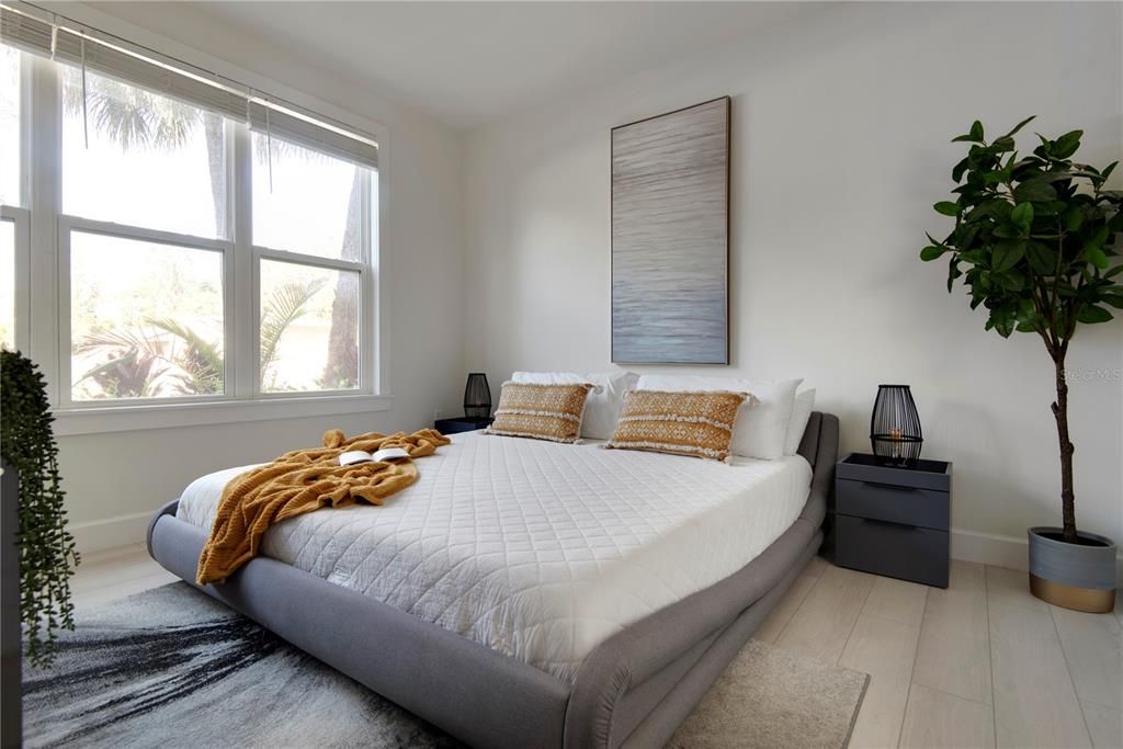 For Rent: $4,500 (3 beds, 3 baths, 2424 Square Feet)