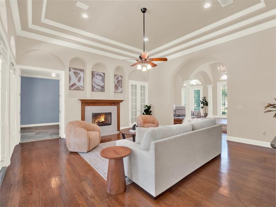 出租: $8,995 (4 贝兹, 3 浴室, 3751 平方英尺)