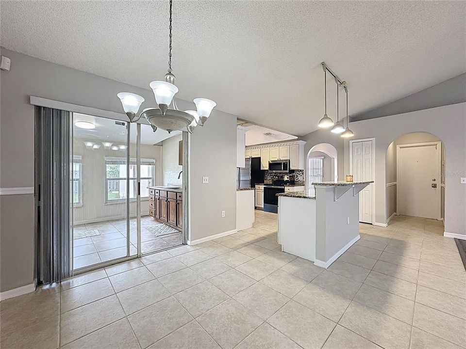 На продажу: $390,000 (3 спален, 2 ванн, 1738 Квадратных фут)