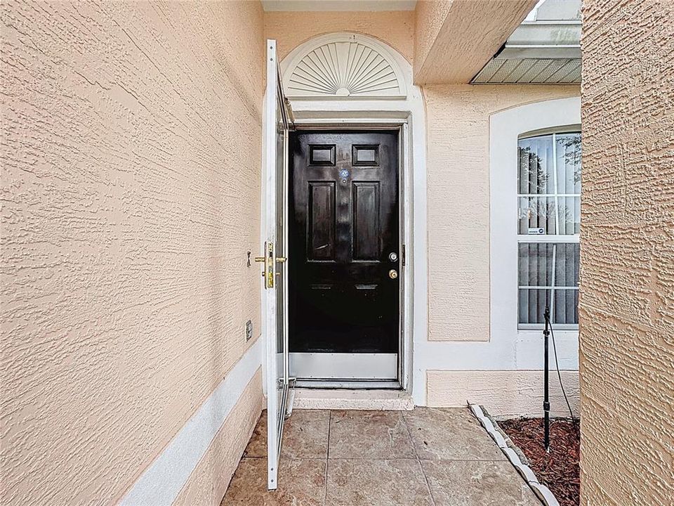 На продажу: $390,000 (3 спален, 2 ванн, 1738 Квадратных фут)