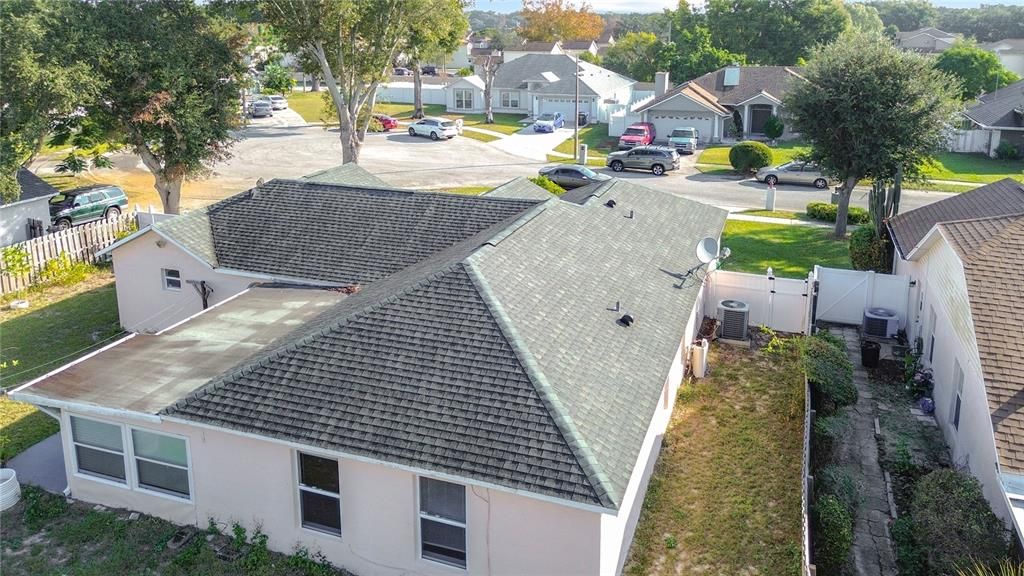 На продажу: $390,000 (3 спален, 2 ванн, 1738 Квадратных фут)