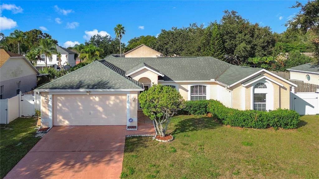 На продажу: $390,000 (3 спален, 2 ванн, 1738 Квадратных фут)