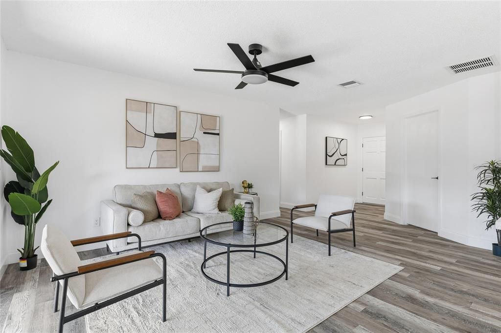 En Venta: $285,000 (3 camas, 2 baños, 1221 Pies cuadrados)