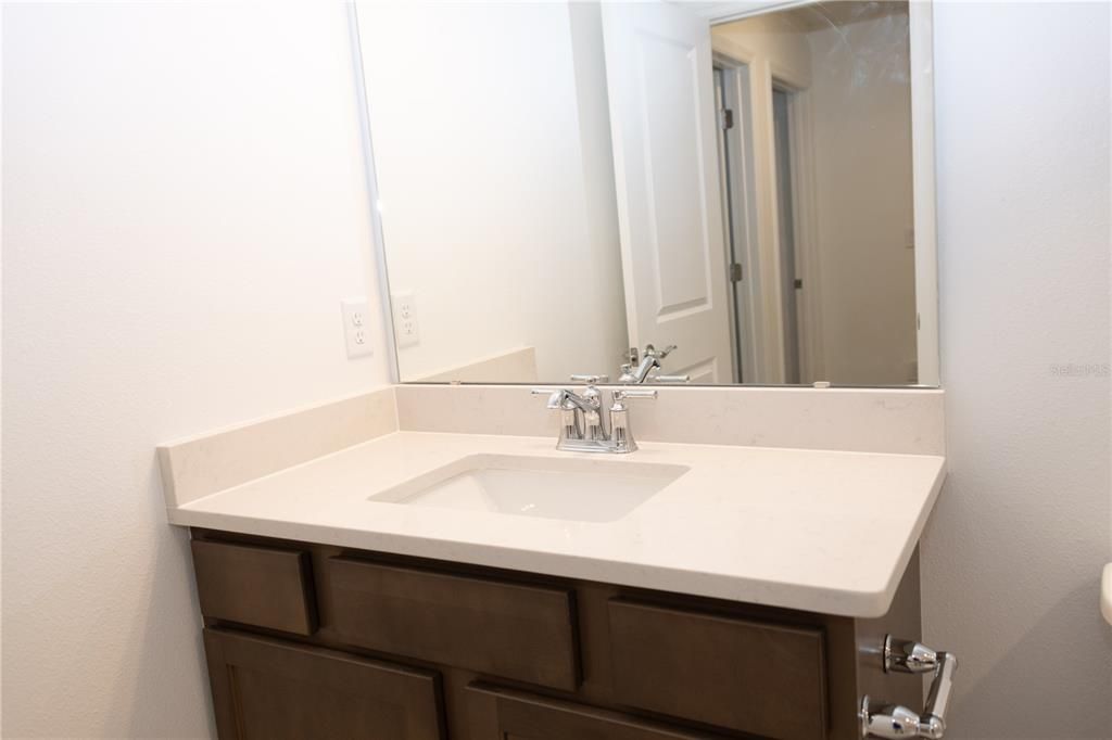 В аренду: $2,850 (3 спален, 2 ванн, 1683 Квадратных фут)