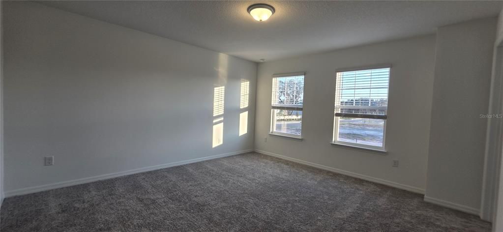 В аренду: $2,850 (3 спален, 2 ванн, 1683 Квадратных фут)