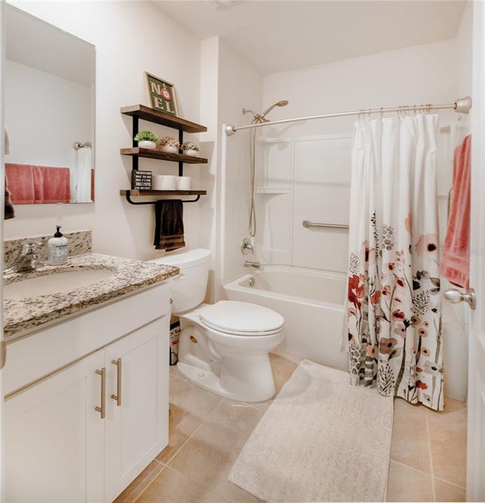 For Sale: $367,400 (3 beds, 2 baths, 1515 Square Feet)