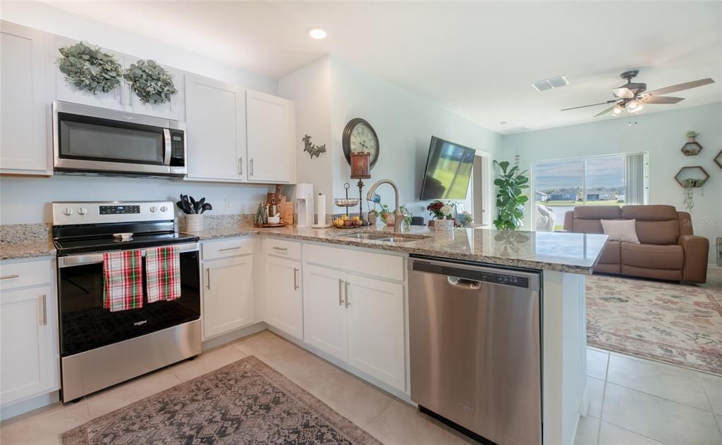 For Sale: $367,400 (3 beds, 2 baths, 1515 Square Feet)