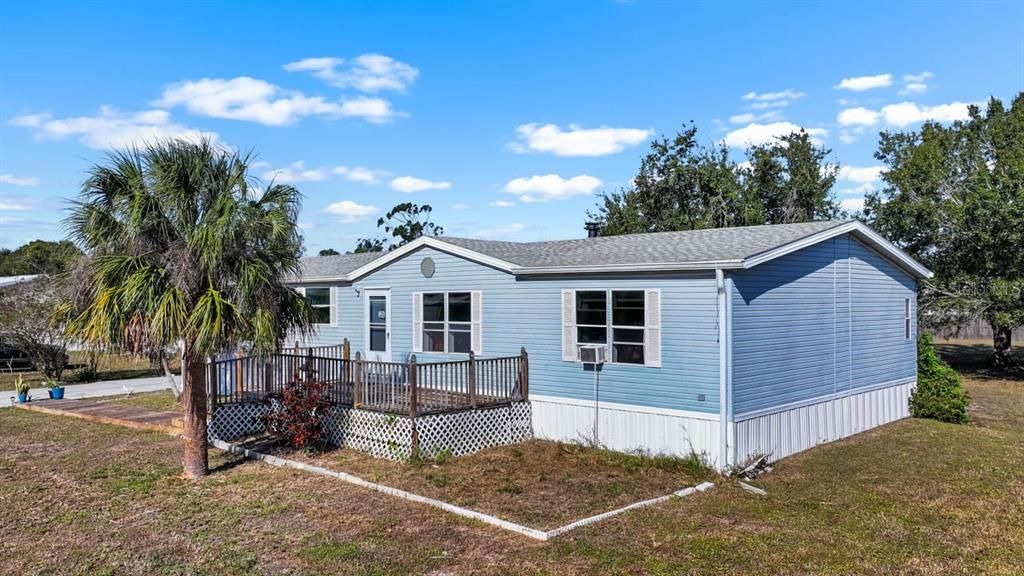 For Sale: $249,000 (3 beds, 2 baths, 1984 Square Feet)