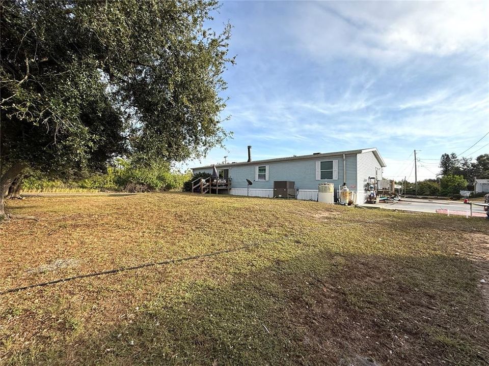 For Sale: $249,000 (3 beds, 2 baths, 1984 Square Feet)