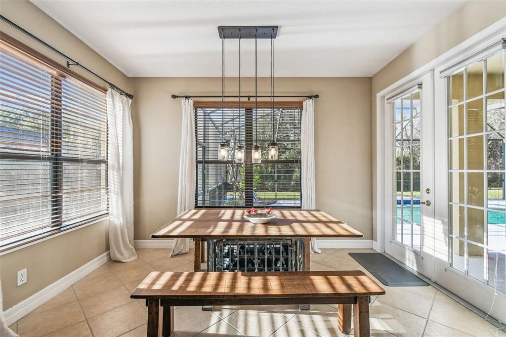 For Sale: $995,000 (6 beds, 4 baths, 4300 Square Feet)