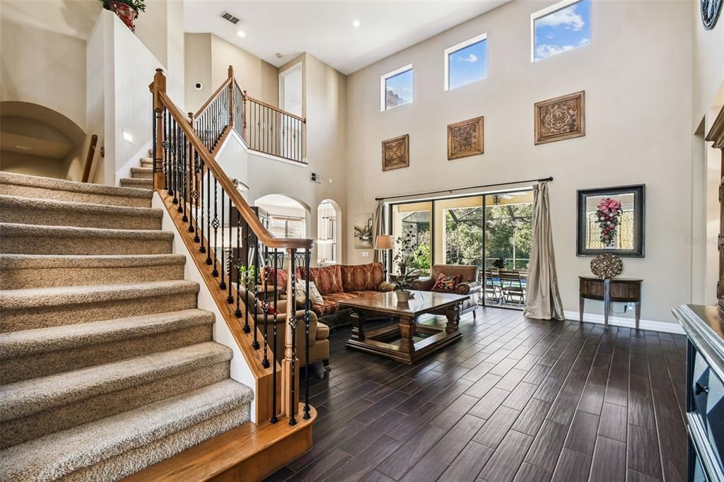 For Sale: $995,000 (6 beds, 4 baths, 4300 Square Feet)