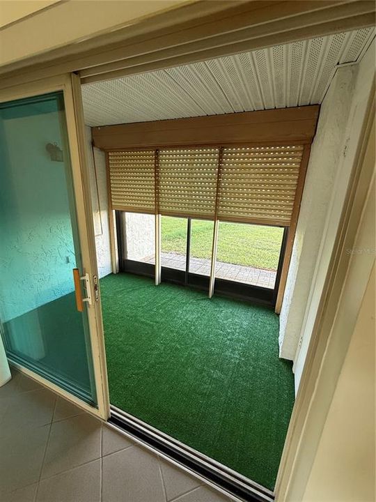 For Sale: $119,000 (1 beds, 1 baths, 670 Square Feet)