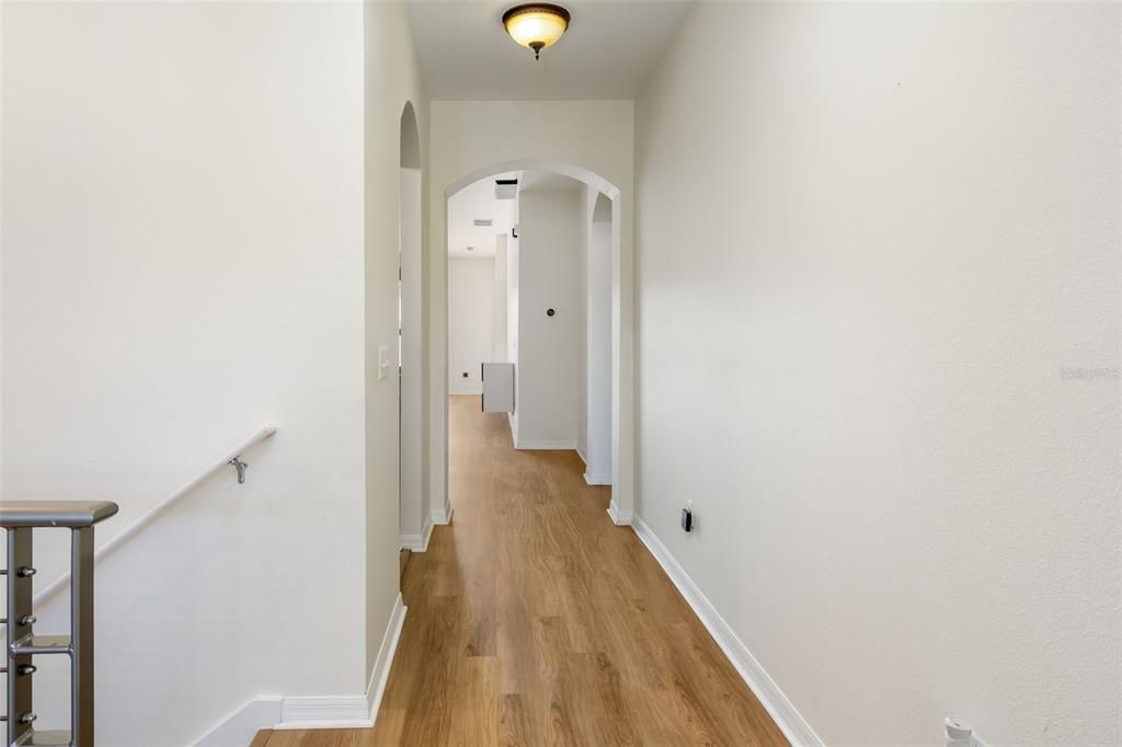 En Venta: $349,900 (2 camas, 2 baños, 1920 Pies cuadrados)