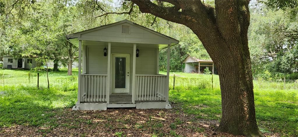 For Sale: $349,900 (3 beds, 2 baths, 1512 Square Feet)