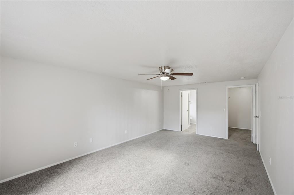 En Venta: $309,900 (3 camas, 2 baños, 1710 Pies cuadrados)