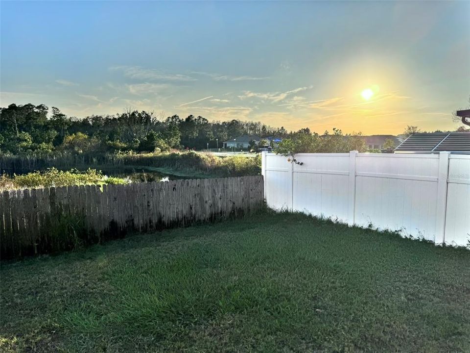 For Rent: $2,200 (3 beds, 2 baths, 1896 Square Feet)