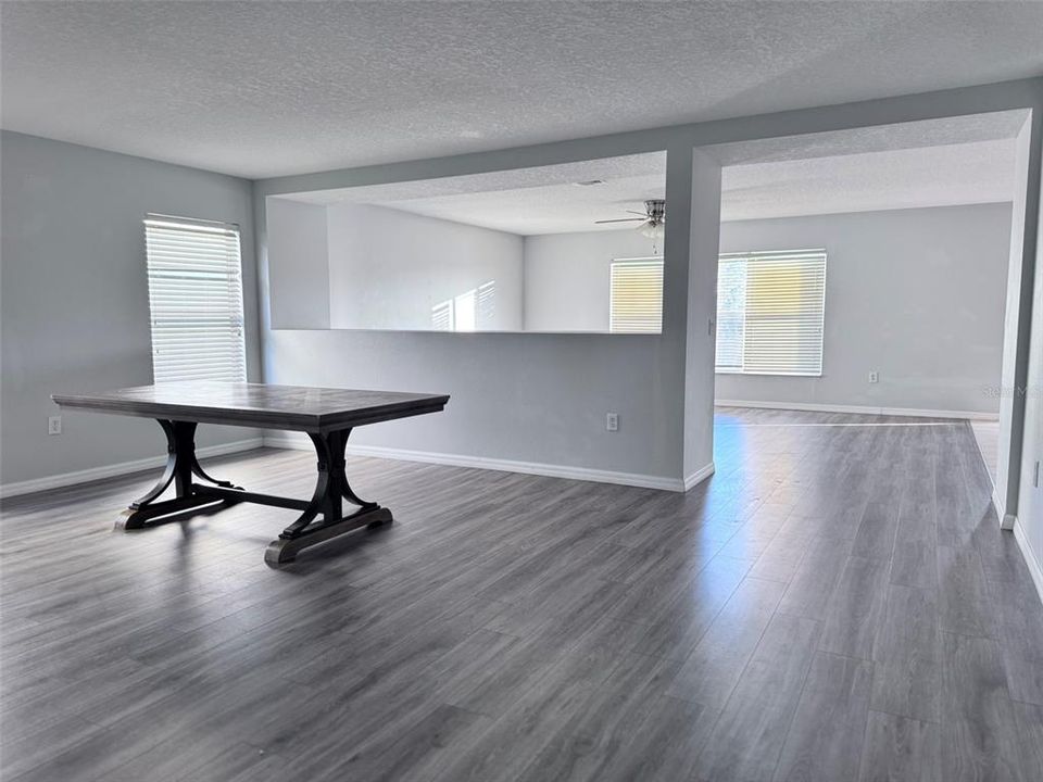 For Rent: $2,200 (3 beds, 2 baths, 1896 Square Feet)