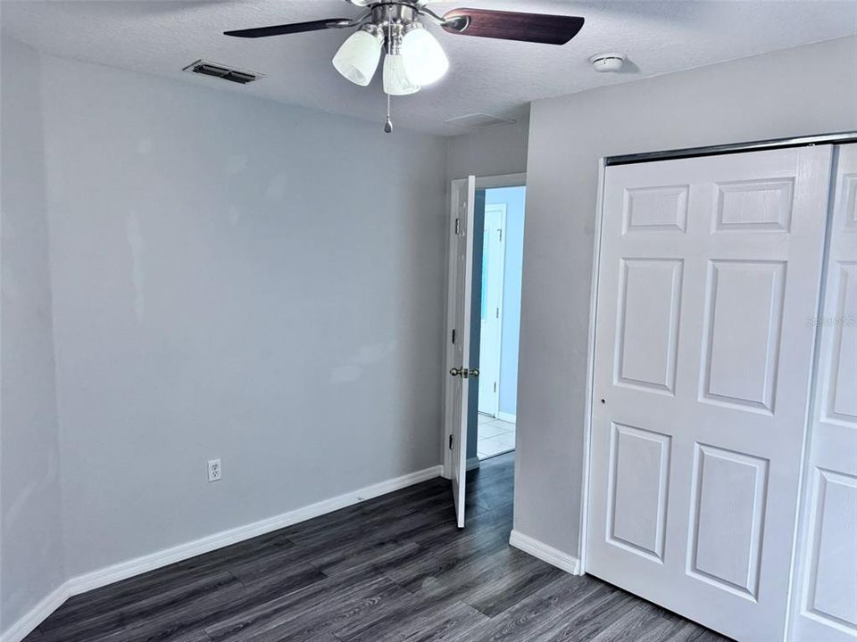 For Rent: $2,200 (3 beds, 2 baths, 1896 Square Feet)