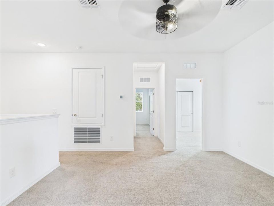 For Rent: $2,600 (4 beds, 2 baths, 2296 Square Feet)