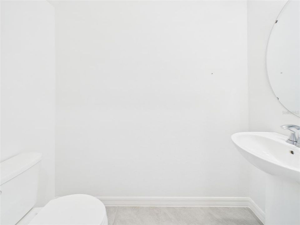 For Rent: $2,600 (4 beds, 2 baths, 2296 Square Feet)