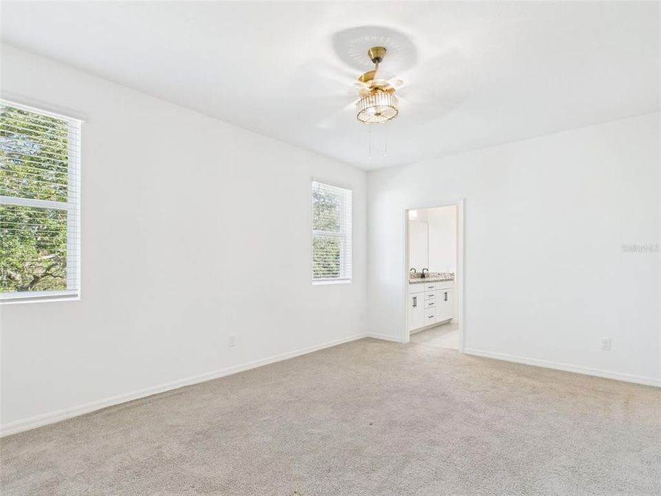 For Rent: $2,600 (4 beds, 2 baths, 2296 Square Feet)