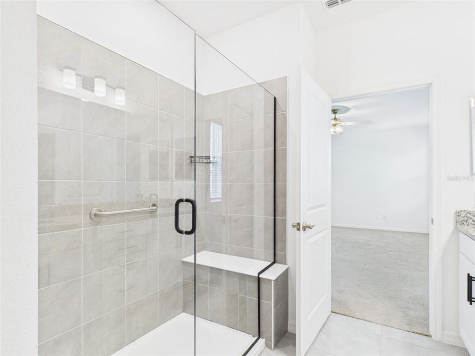 For Rent: $2,600 (4 beds, 2 baths, 2296 Square Feet)