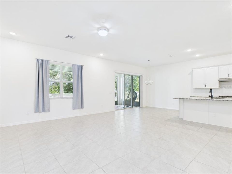 For Rent: $2,600 (4 beds, 2 baths, 2296 Square Feet)