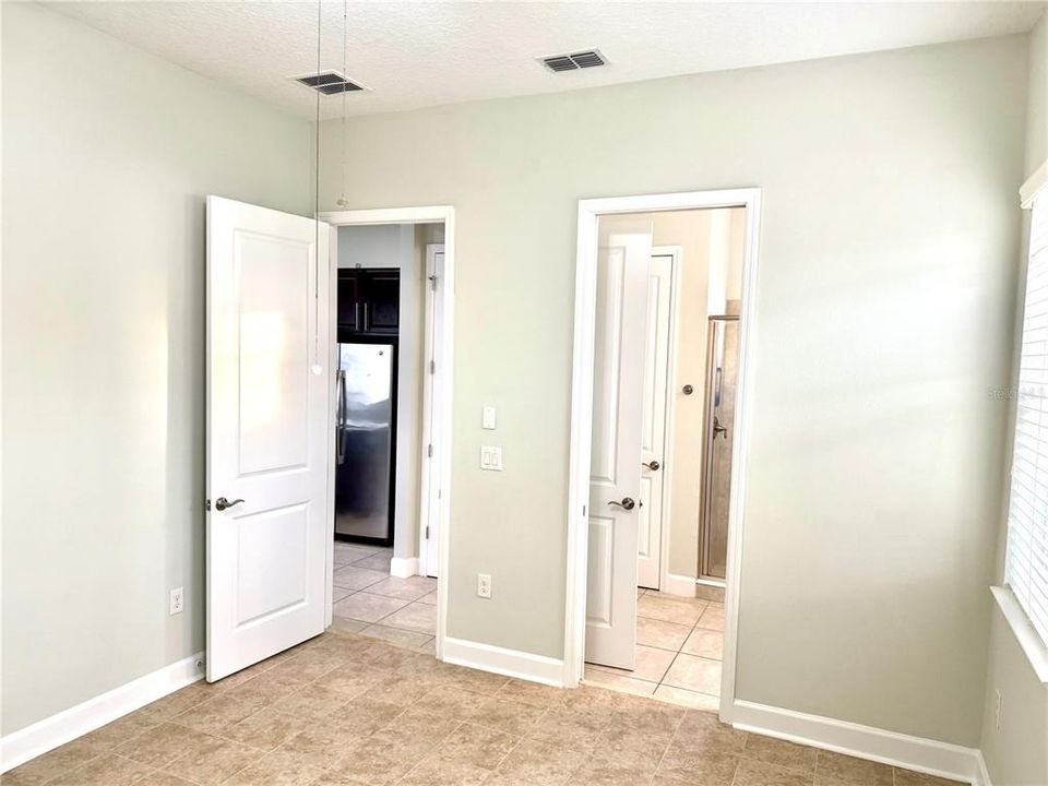 В аренду: $1,700 (1 спален, 1 ванн, 558 Квадратных фут)