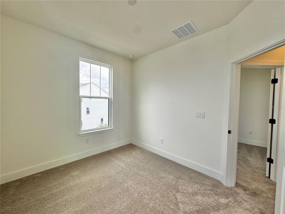 For Rent: $3,050 (4 beds, 3 baths, 1846 Square Feet)